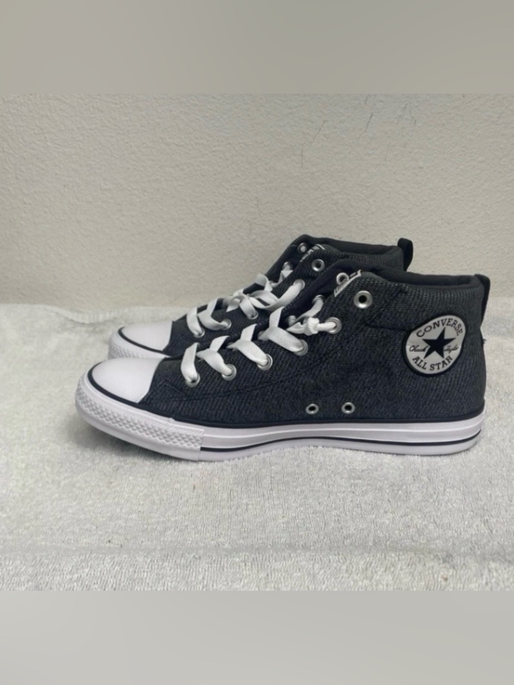 NWT New Converse Gray Womens Mid Street Lace Up Sneaker Size 11 Streetwear Retro